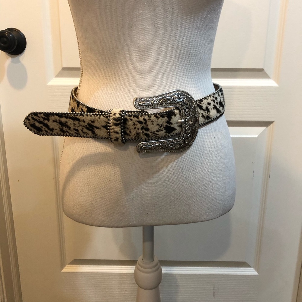 Two Belts for One! - Picture 4 of 8